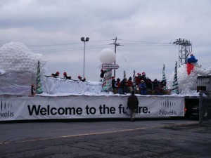 2005 Novelis Santa Parade Float              